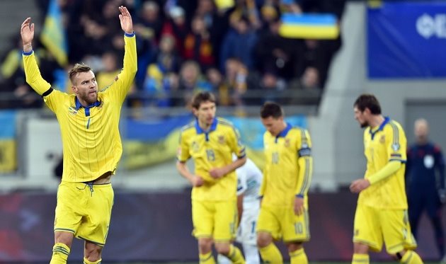 Украина со счетом 2:0 побеждает Словению